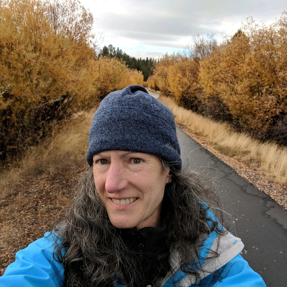 Meet your Posher, Lara